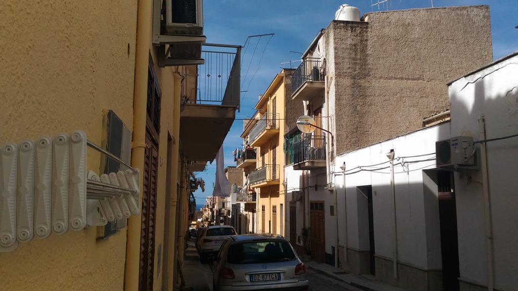 Appartamenti La Stella كاستيلاّماري ديل غو المظهر الخارجي الصورة